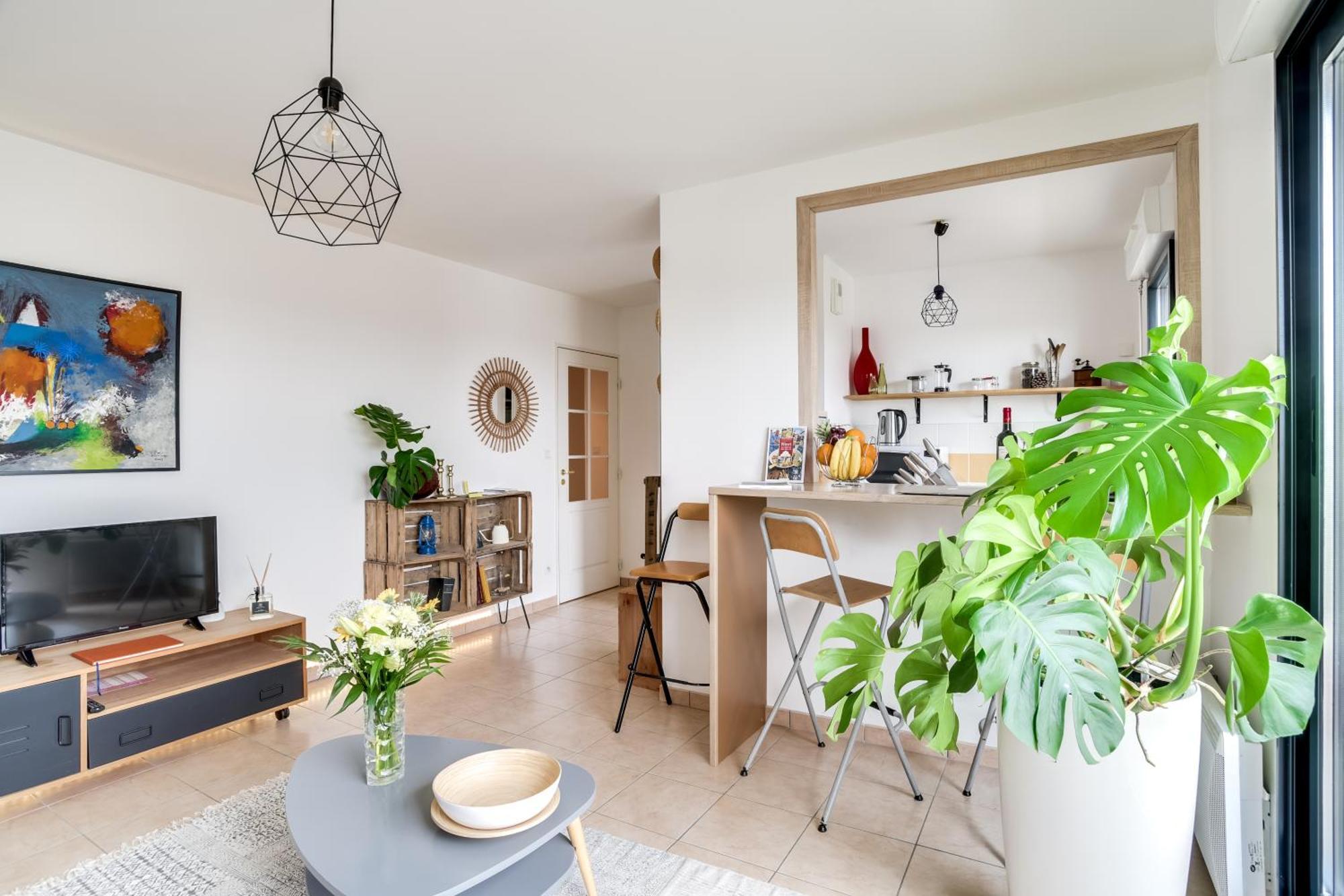 Apartamento Votre Escale - Le Petit Montmartre Niort Exterior foto